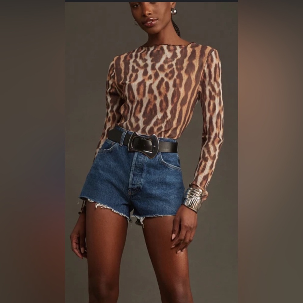 Agolde Mila short in enamour